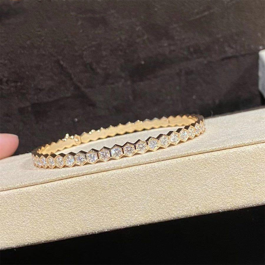 CHAUMET