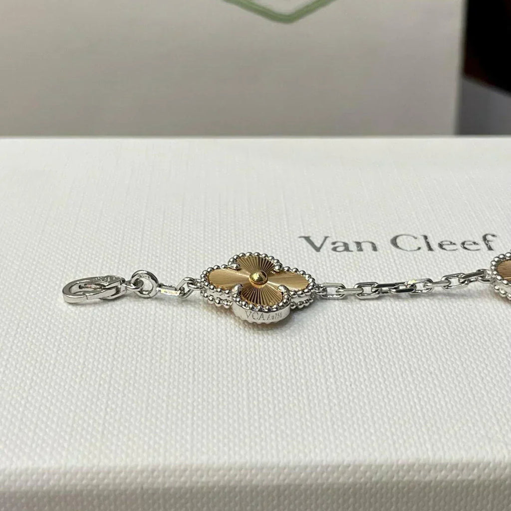 VCA CLOVER 5 MOTIF LASER BRACELET COLLECTION
